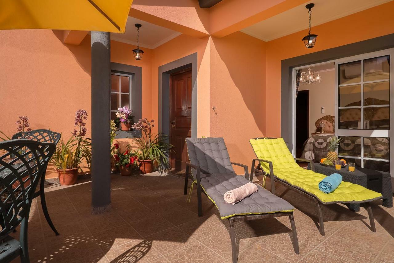 Paradise House Calheta Exterior photo