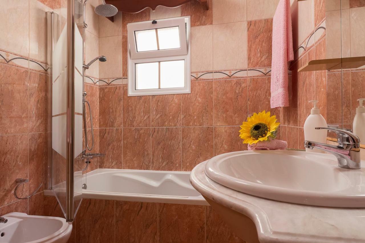 Paradise House Calheta Exterior photo